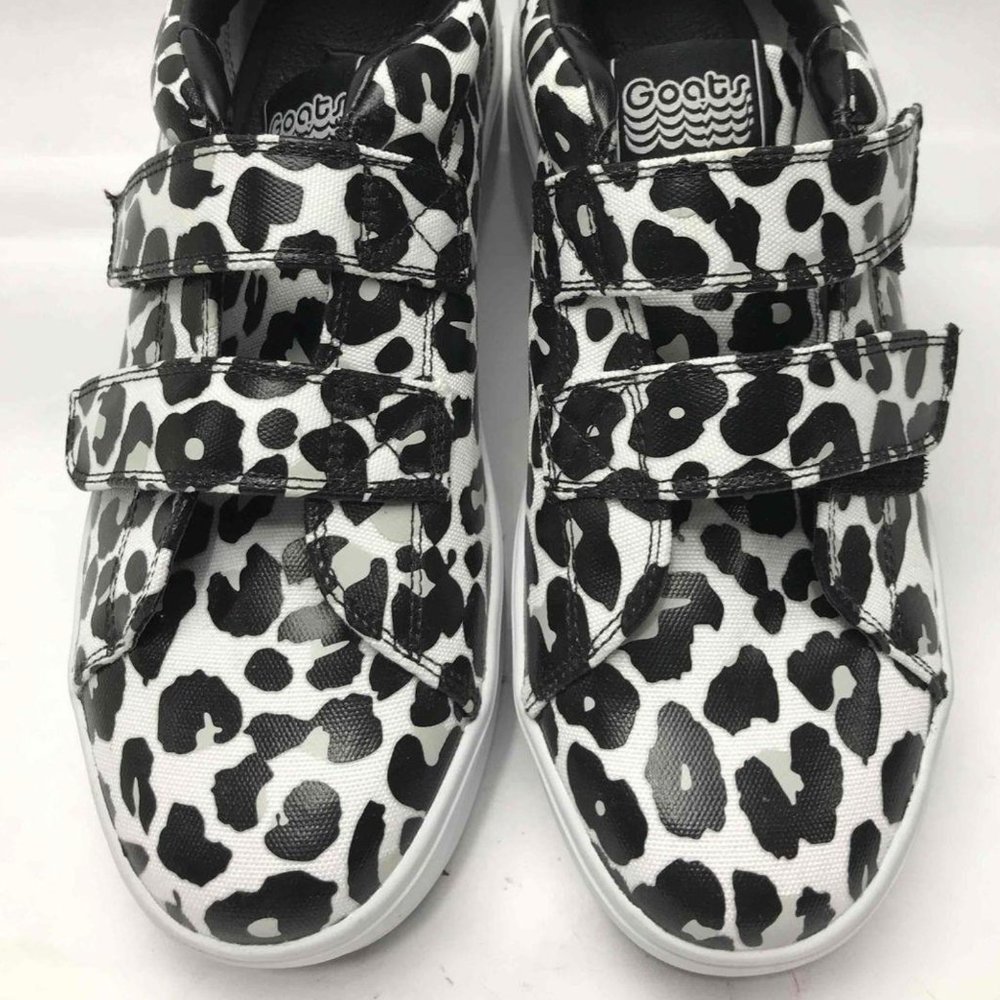 GOATS womens shoes animal print black and white size 9 great condition